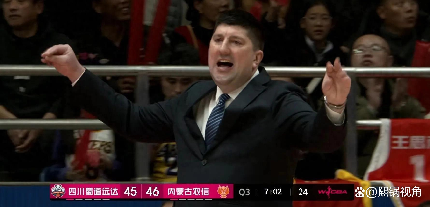 四川球队准备全力拼搏，争取胜利的简单介绍